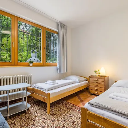 Holiday home Grand Forest Escape *