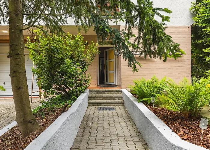 Semesterbostad Grand Forest Escape