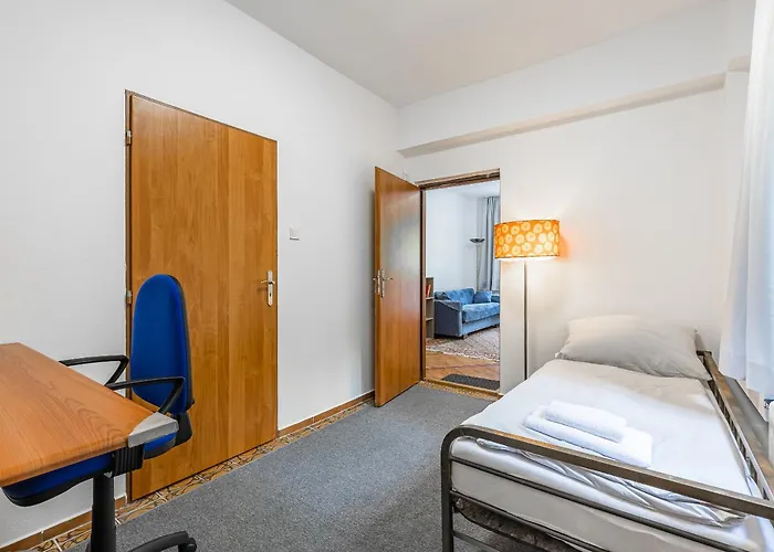 Semesterbostad Grand Forest Escape *