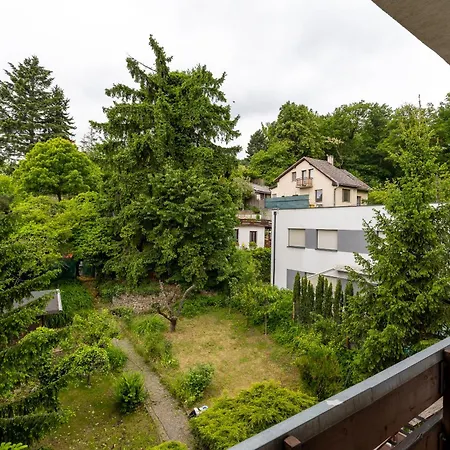 Grand Forest Escape *